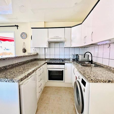 Ferienwohnung Cozy Beachfront Flat With Pool & Panoramic Sea View Terrace Puerto de Santiago  Exterior foto